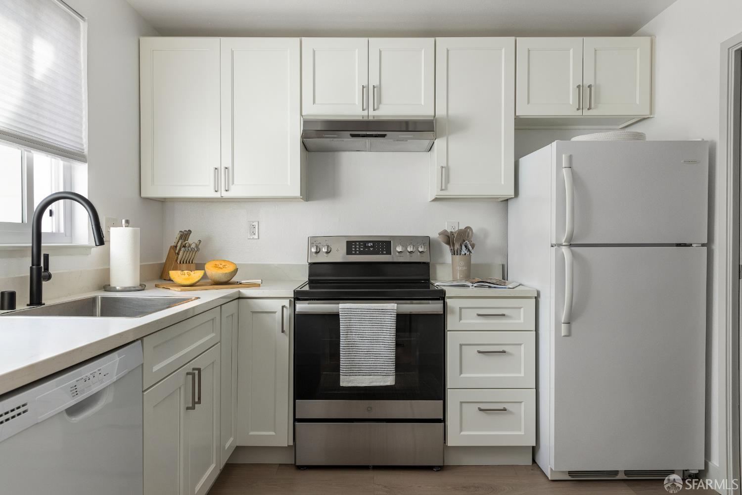 1517 7th Avenue - Photo 4