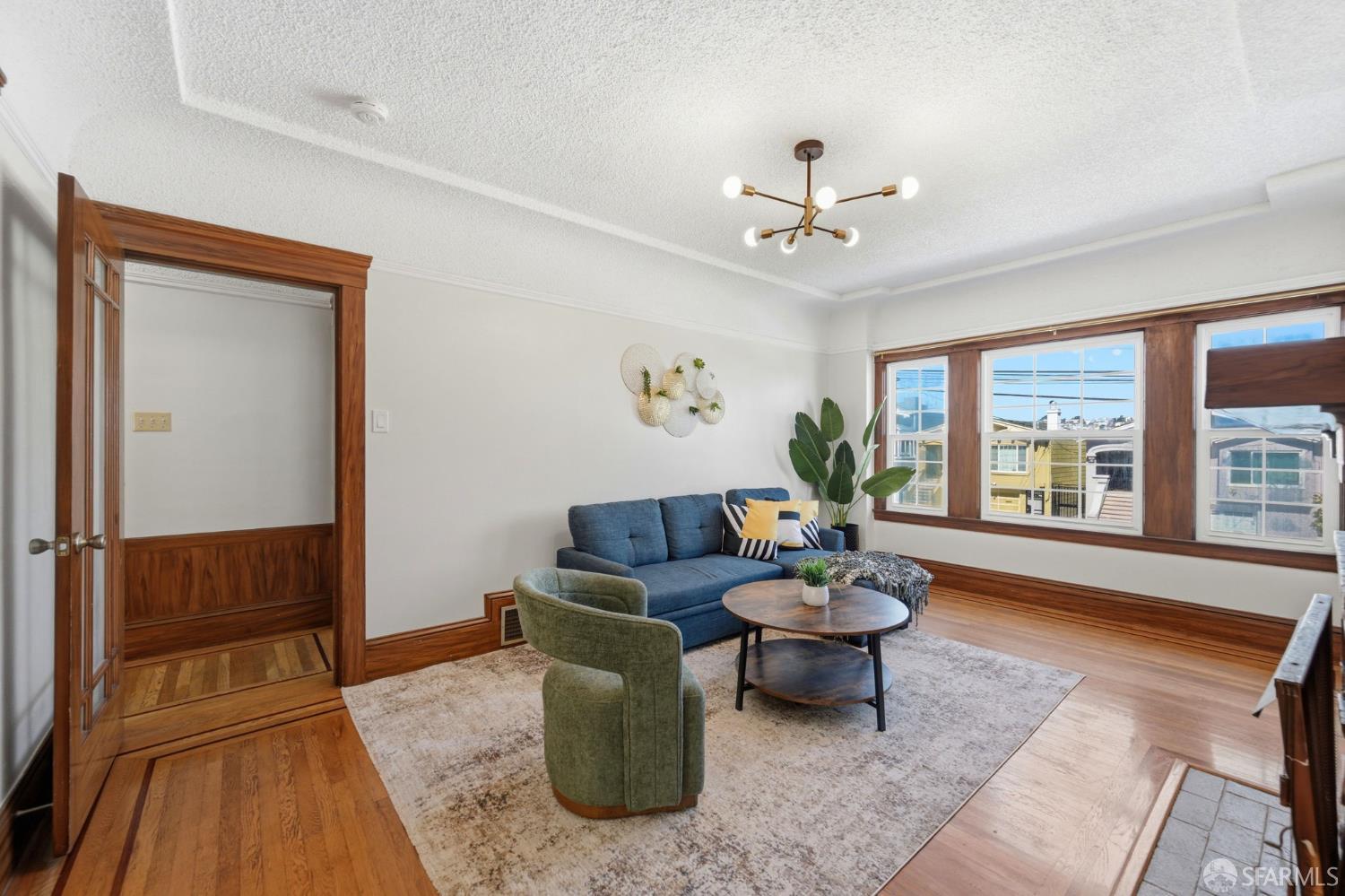 1135 Naples Street - Photo 5