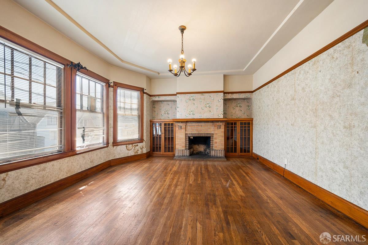 627 22nd Avenue - Photo 3