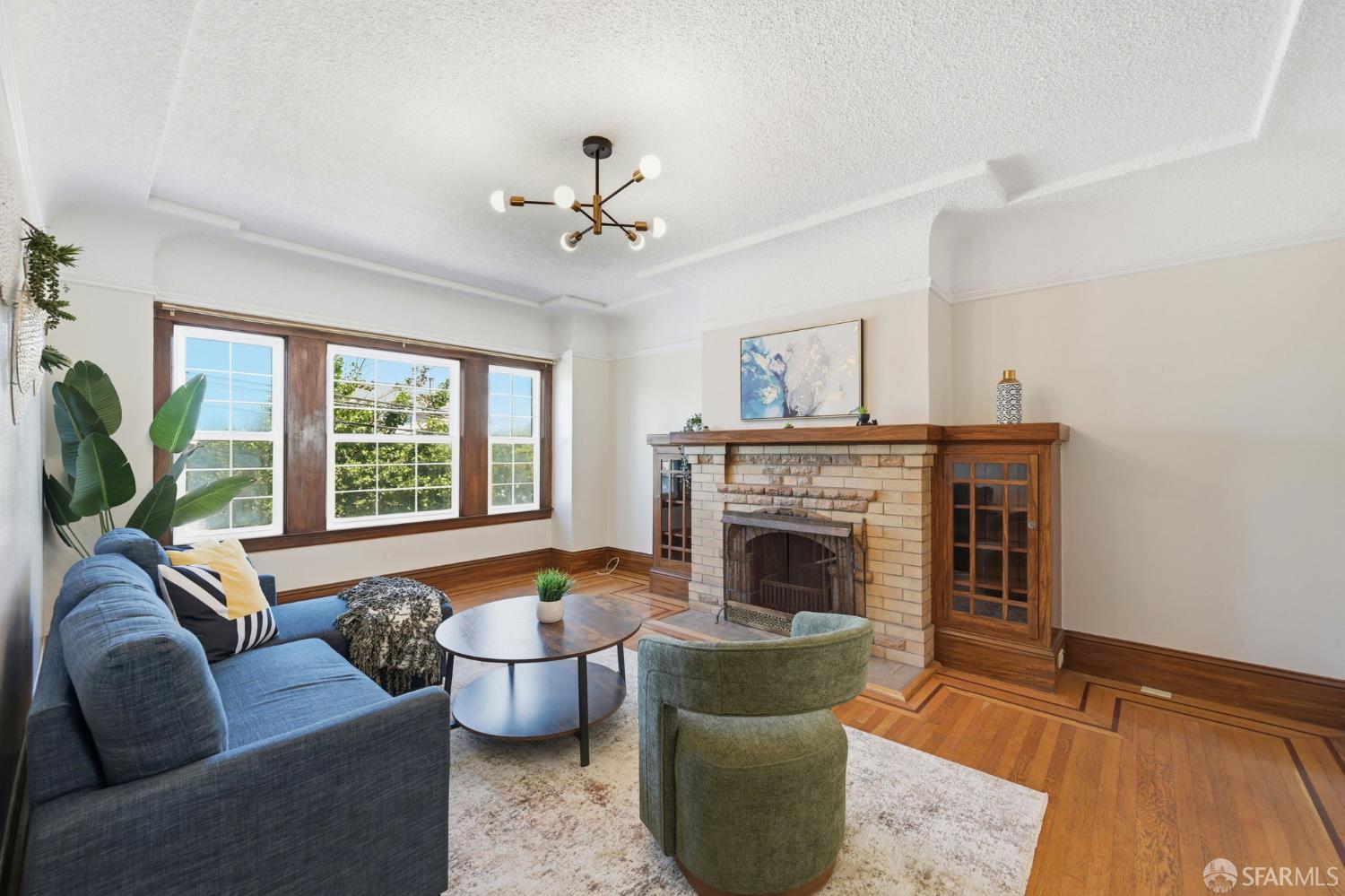1135 Naples Street - Photo 4