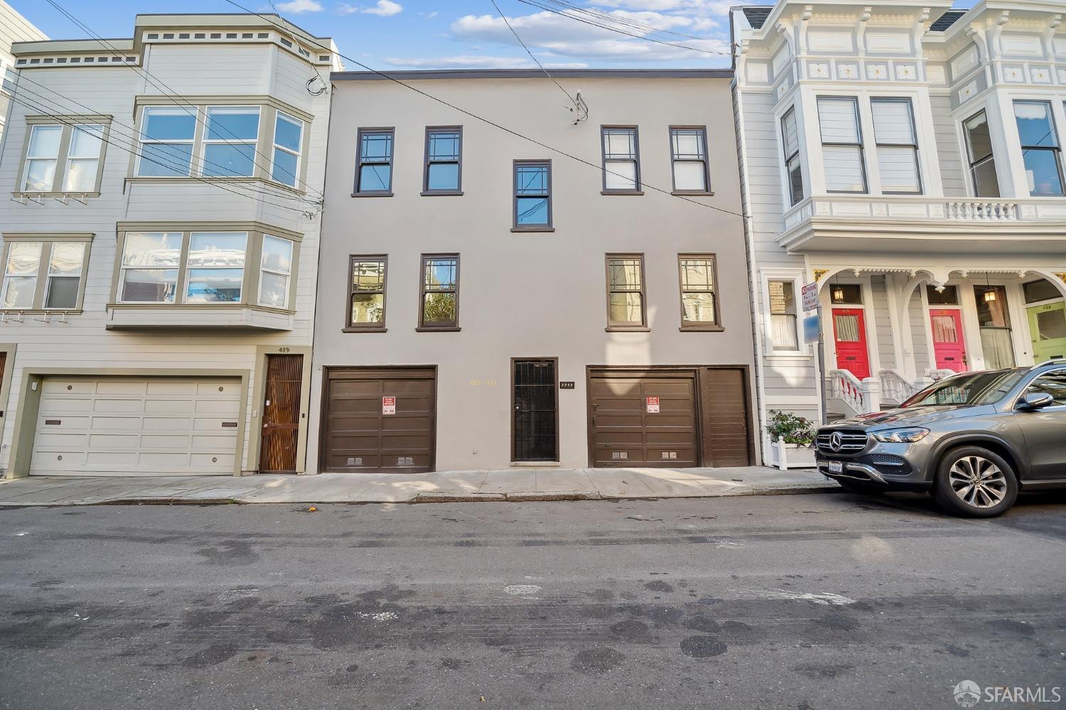 425-431 Linden Street - Main photo