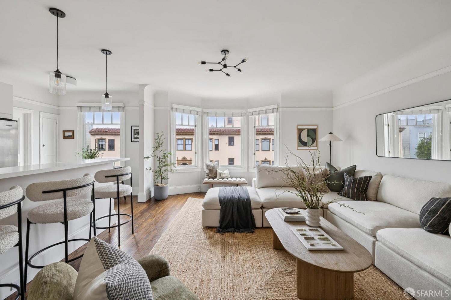 1490 Francisco Street #5 - Photo 4