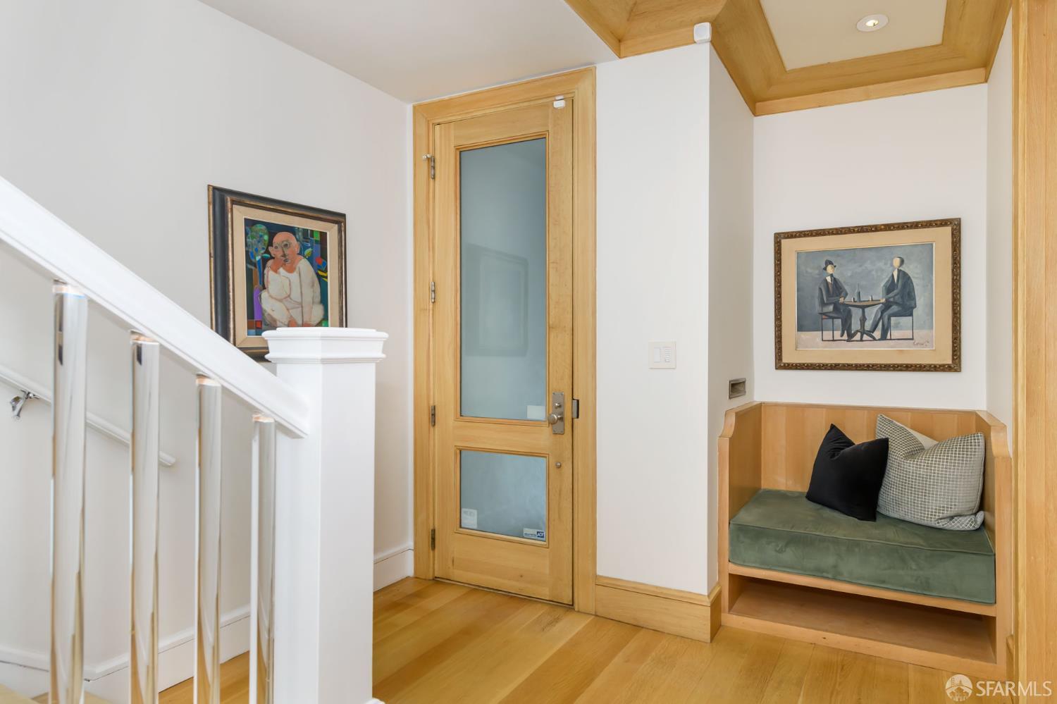 1138 Taylor Street - Photo 2