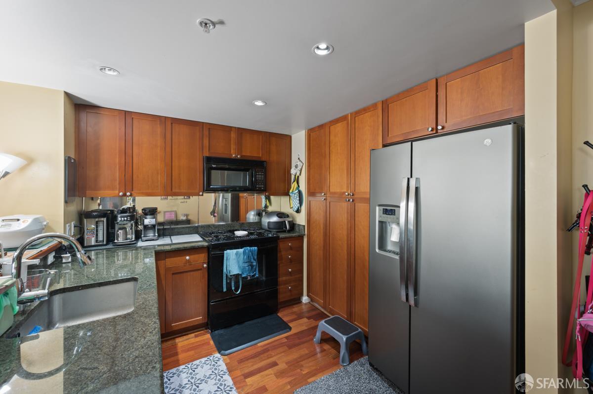 400 Beale Street #407 - Photo 5