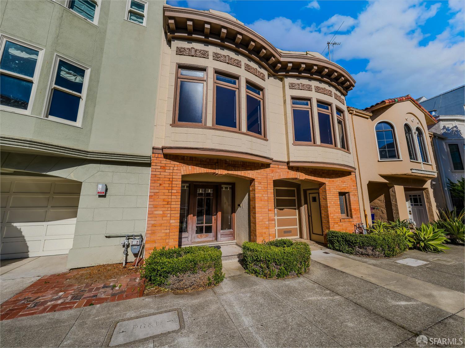 3730 Divisadero Street - Photo 2