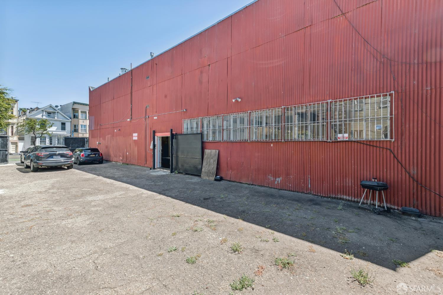 1620 Folsom Street - Photo 3