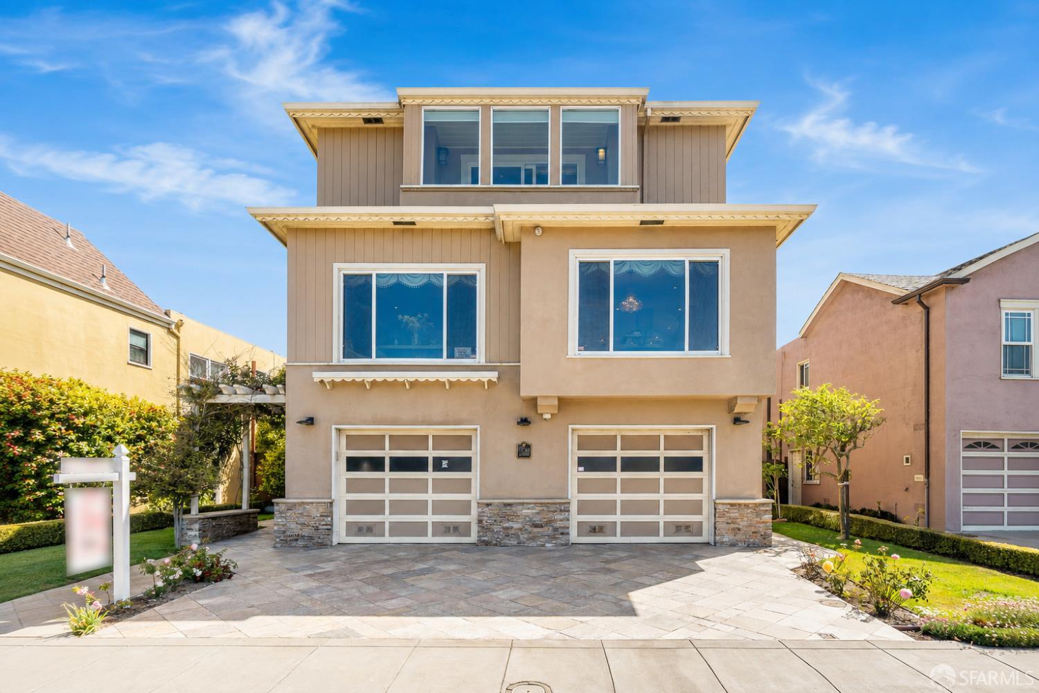 260 Gellert Drive - Photo 3