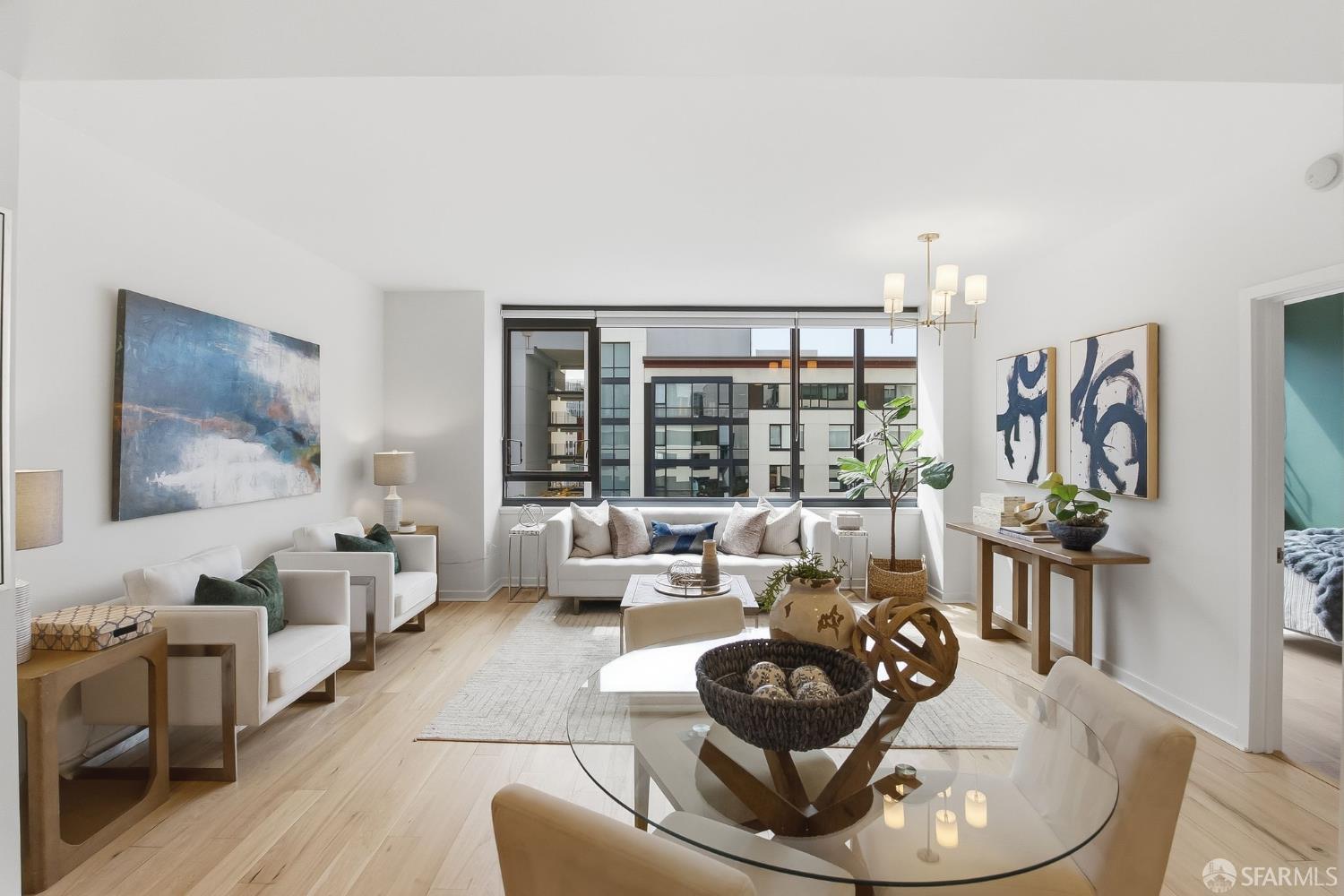 250 King Street #722 - Photo 3