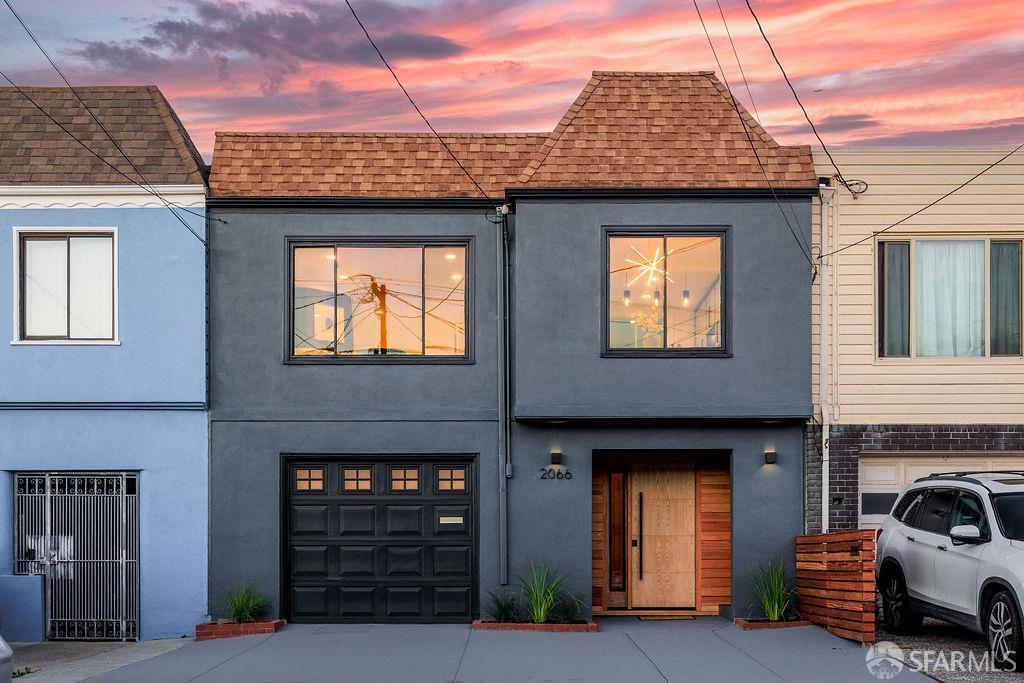 2066 45th Avenue - Photo 2