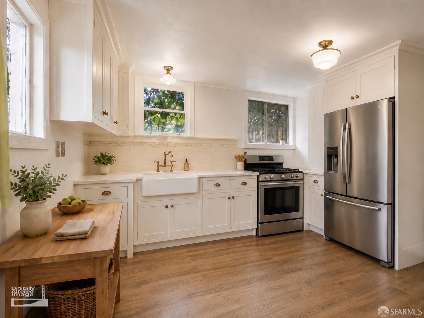 1018 Noe Street - Photo 3