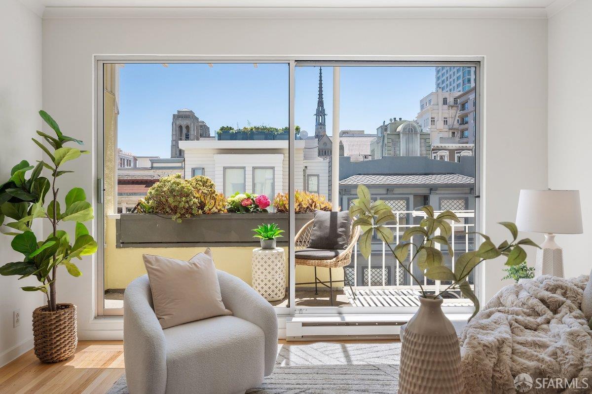 1260 Clay Street #303 - Photo 2
