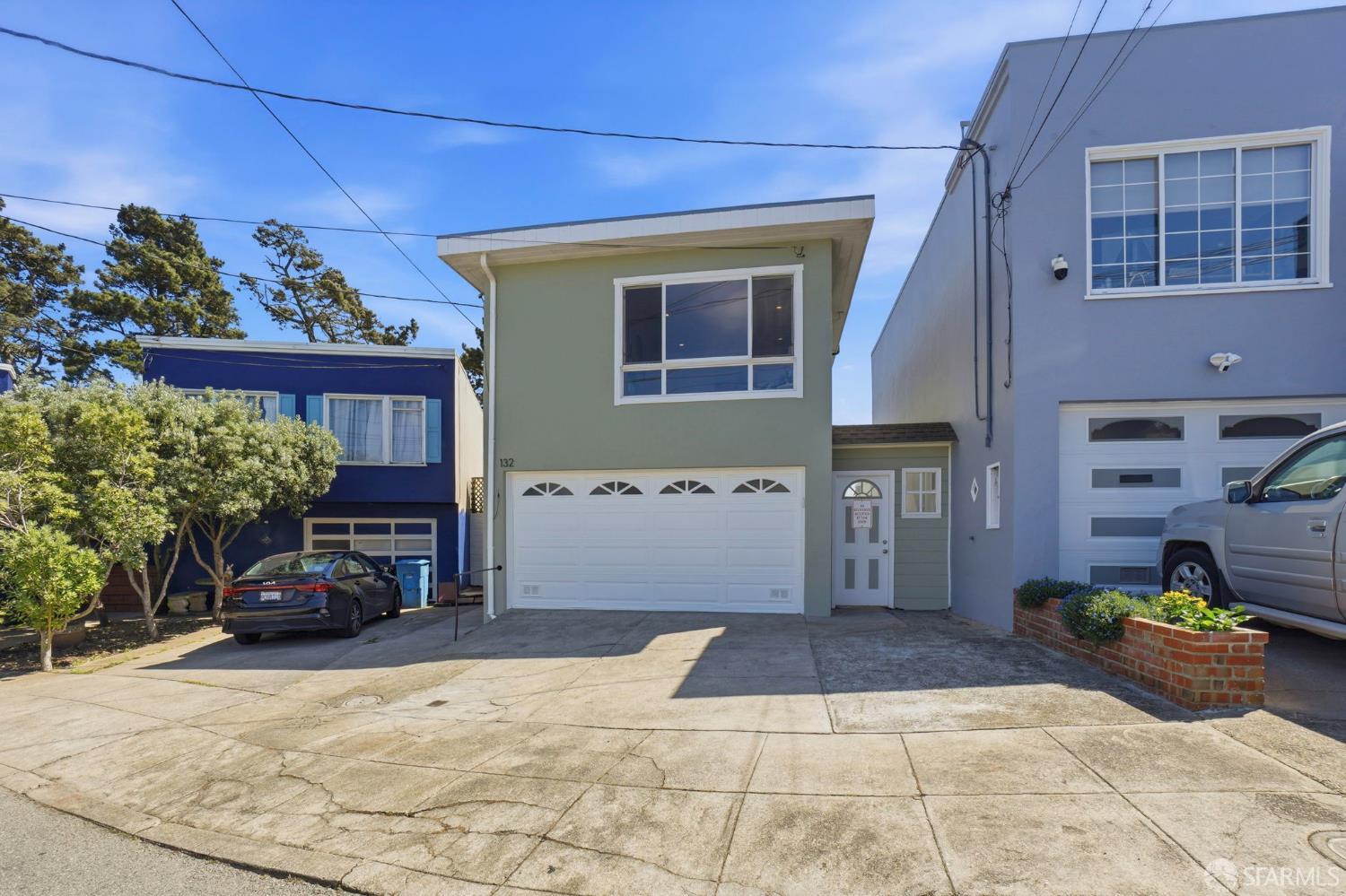 132 Lapham Way - Photo 2