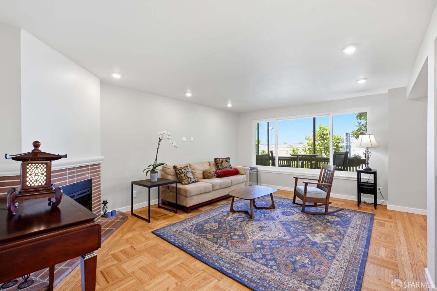 44 San Antonio Place - Photo 5