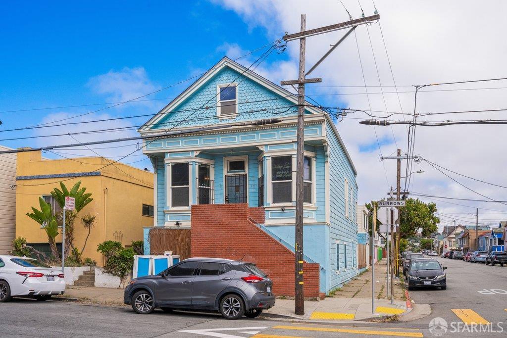 300 Burrows Street - Main photo