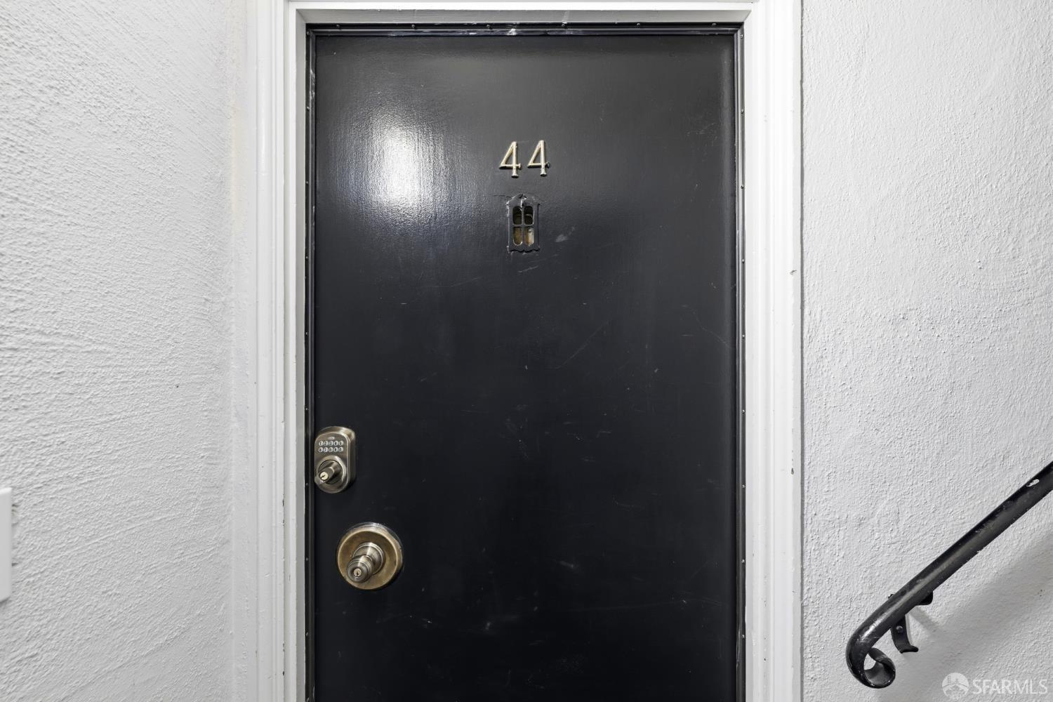 44 San Antonio Place - Photo 4