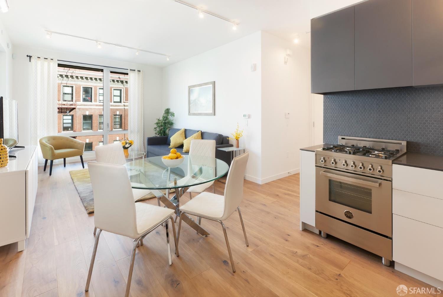11 Franklin Street #602 - Photo 3