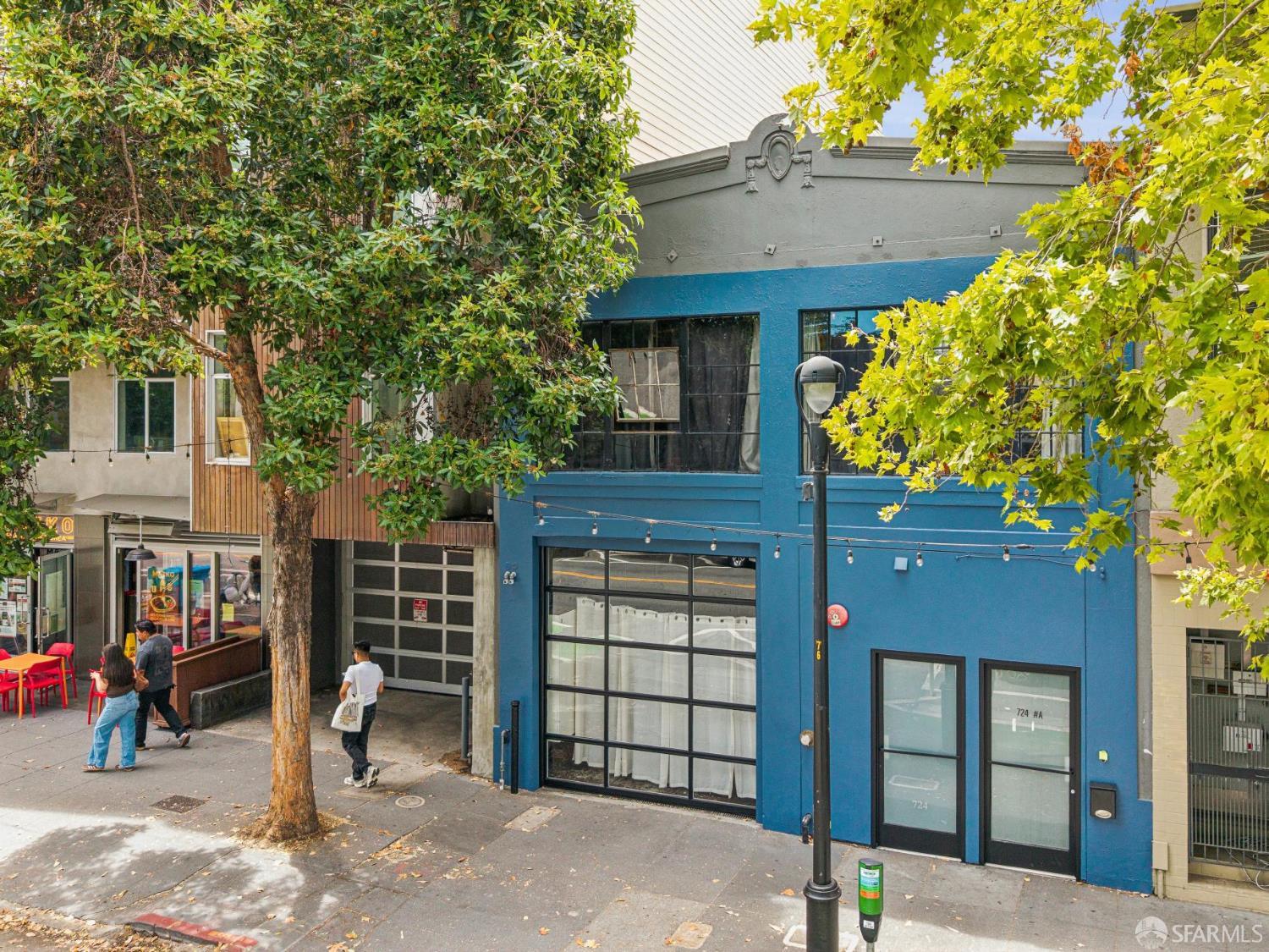 724 Valencia Street - Photo 3