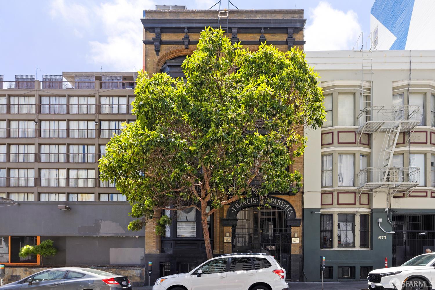 669 Ellis Street - Main photo