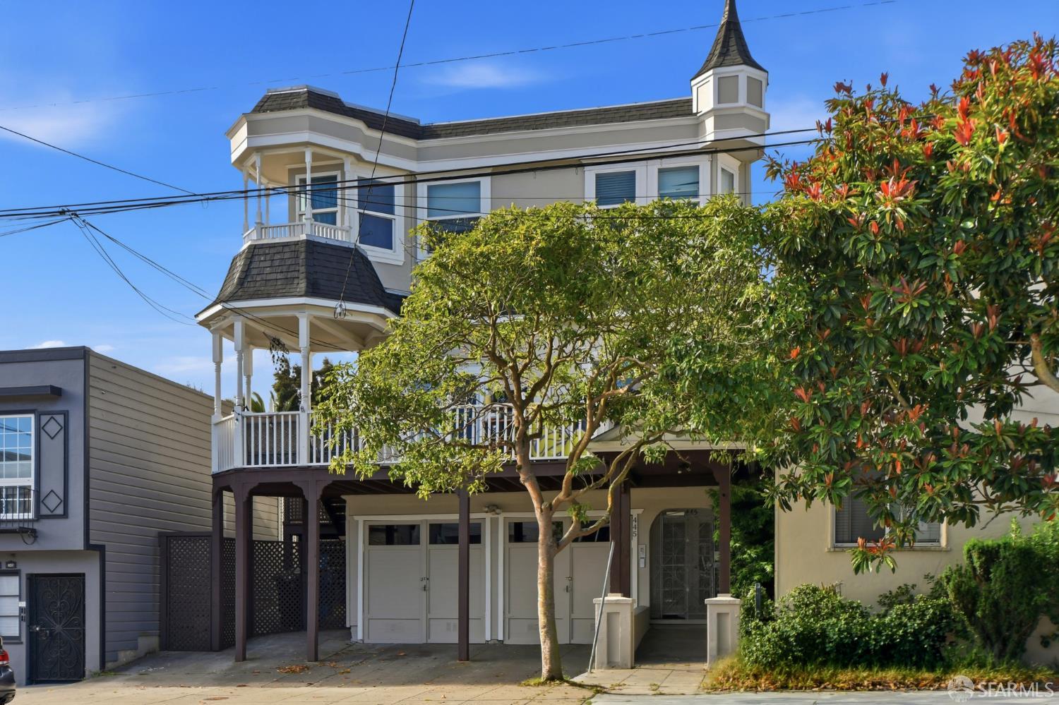 445 Lawton Street - Photo 2