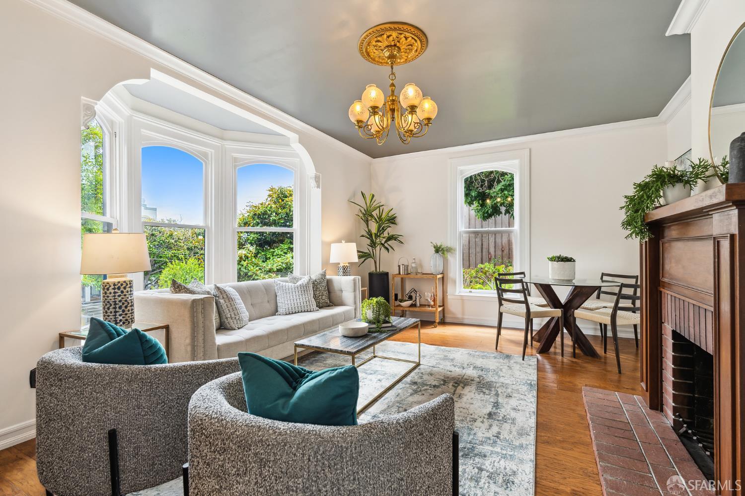 300 Castro Street - Main photo