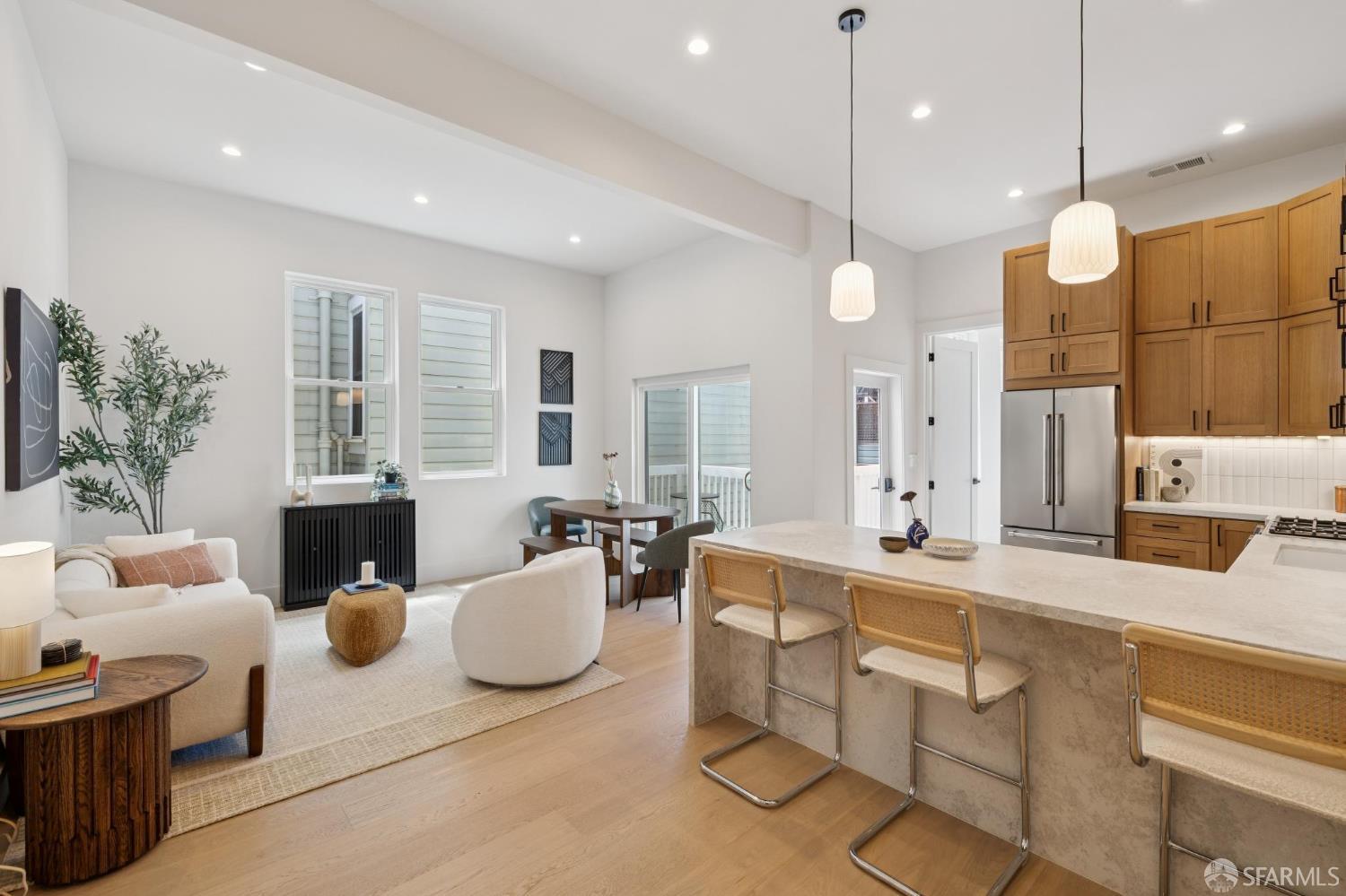 280 Fair Oaks Street - Photo 2