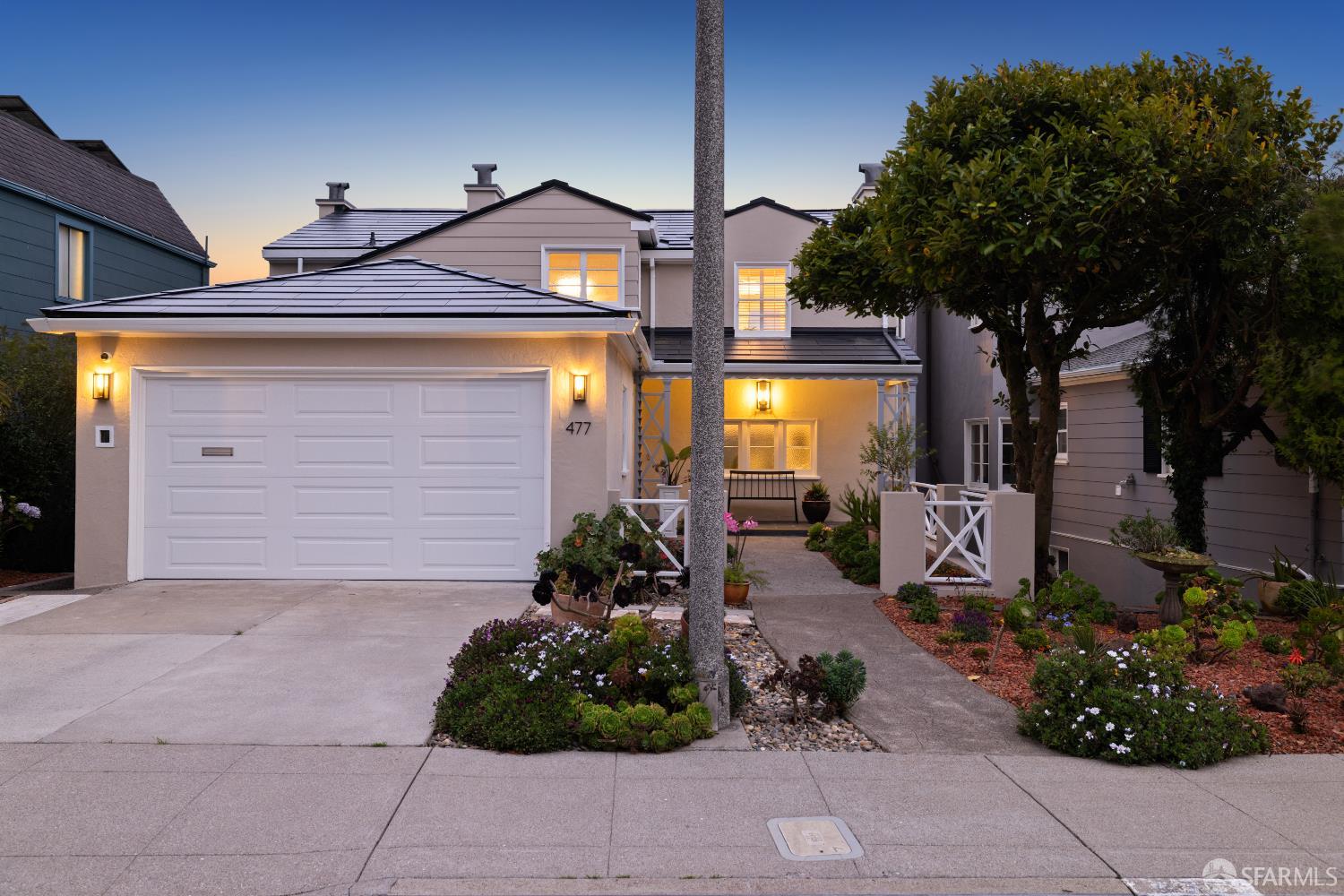 477 Hazelwood Avenue - Photo 4