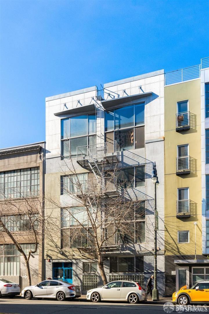 340 6th Street #301 - Photo 3