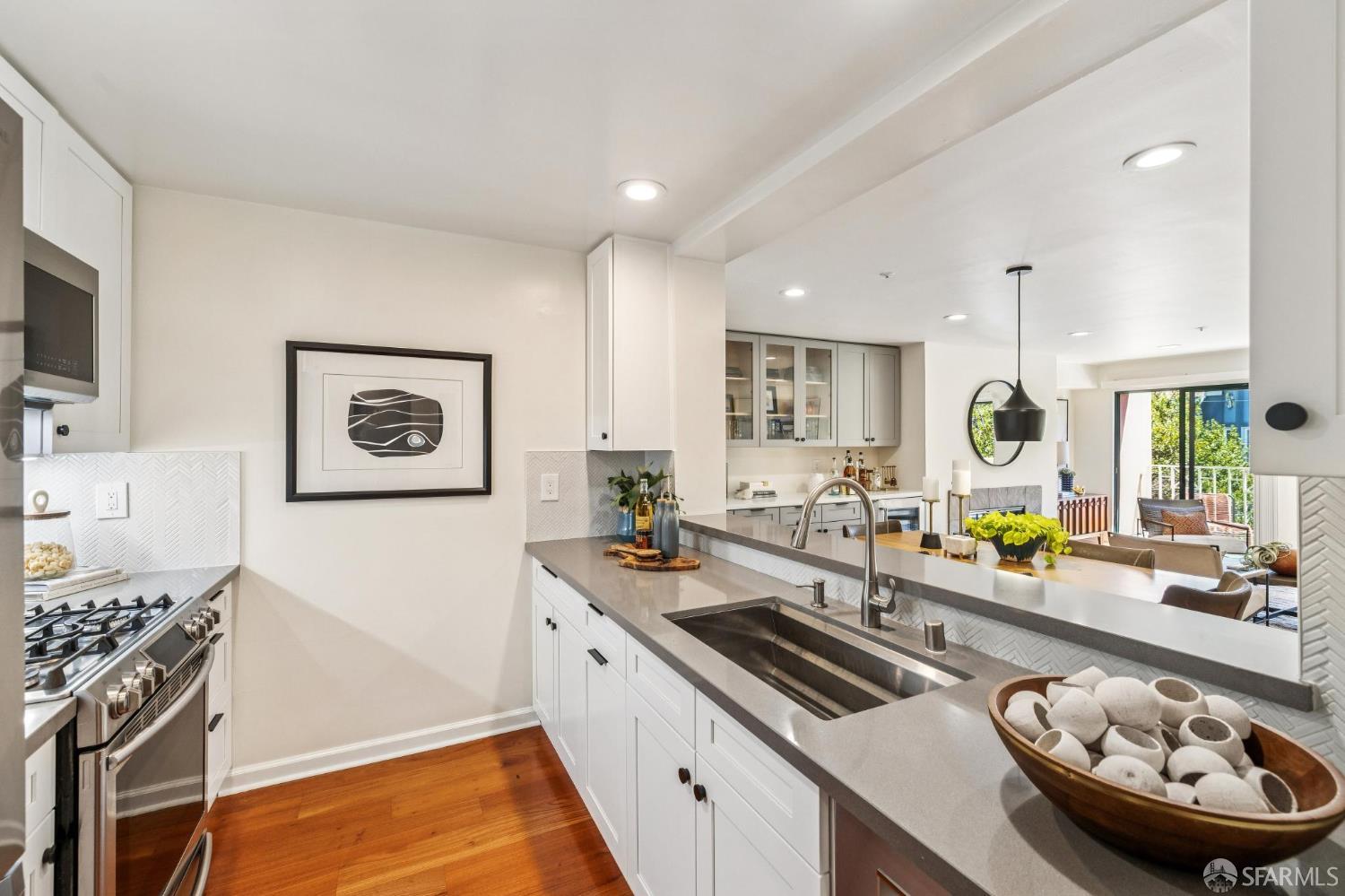 650 Chestnut Street #309 - Photo 4