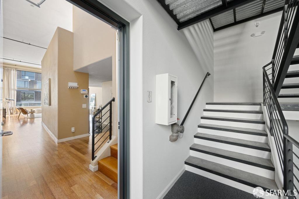 340 6th Street #301 - Photo 5