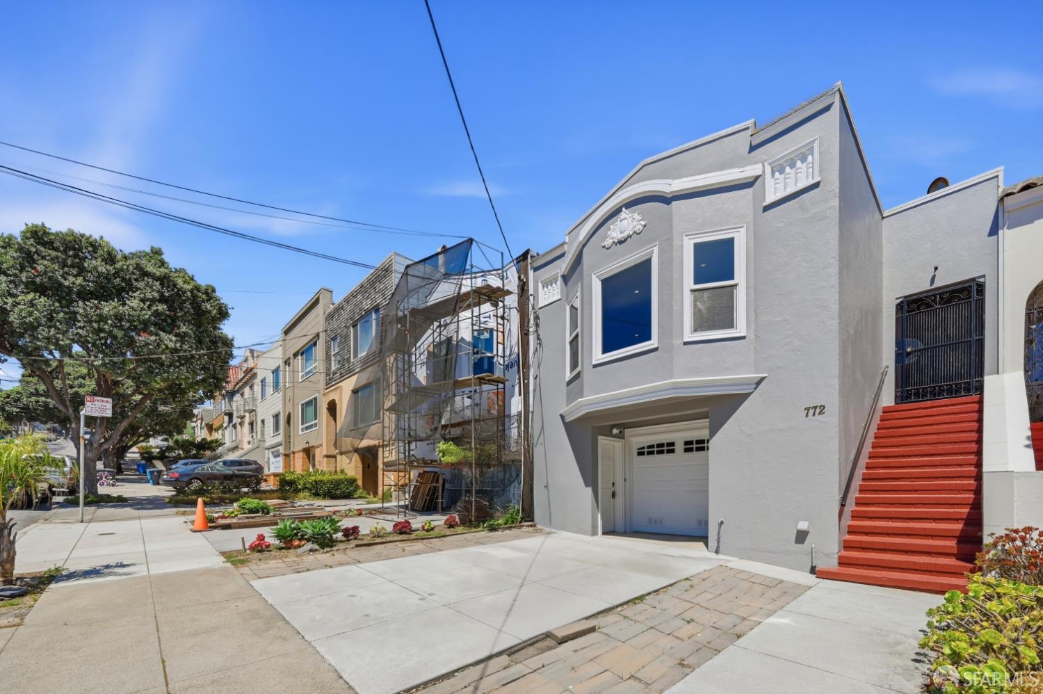 772 47th Avenue - Photo 3