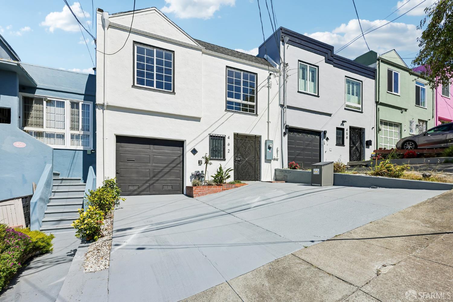 462 Victoria Street - Photo 3