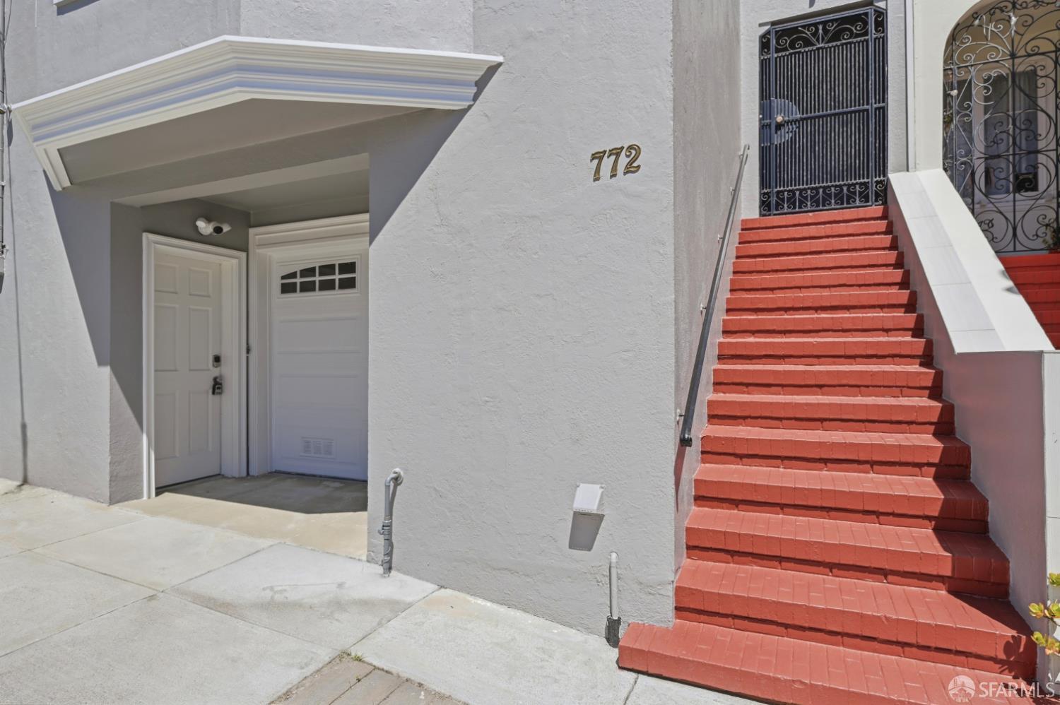 772 47th Avenue - Photo 4