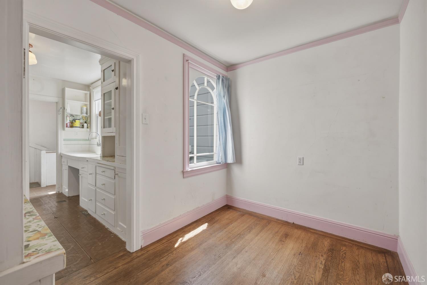 2230 22nd Avenue - Photo 5