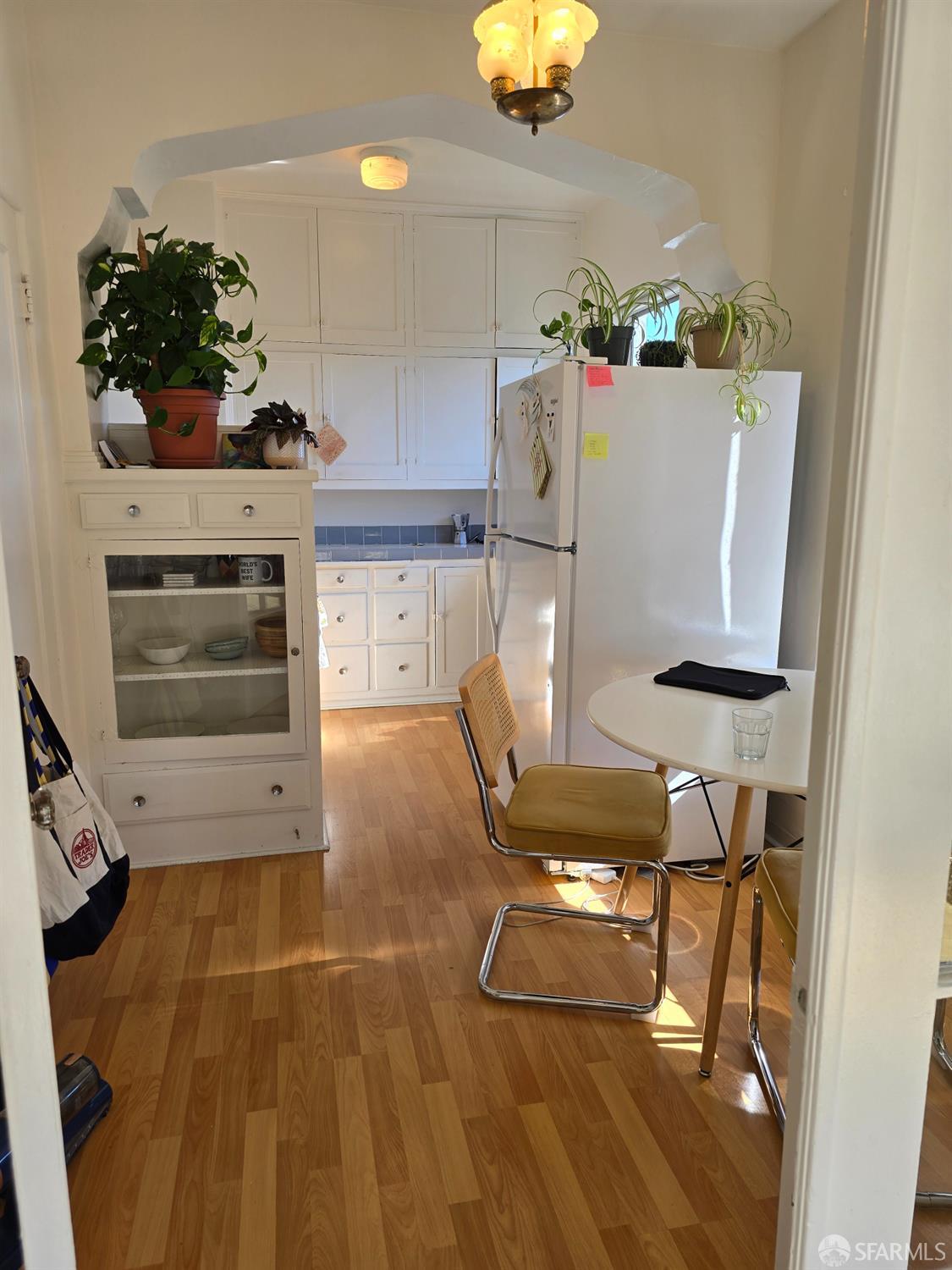 2401 Chestnut Street - Photo 5
