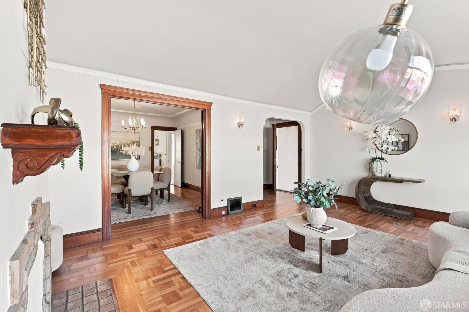 1431 34th Avenue - Photo 4