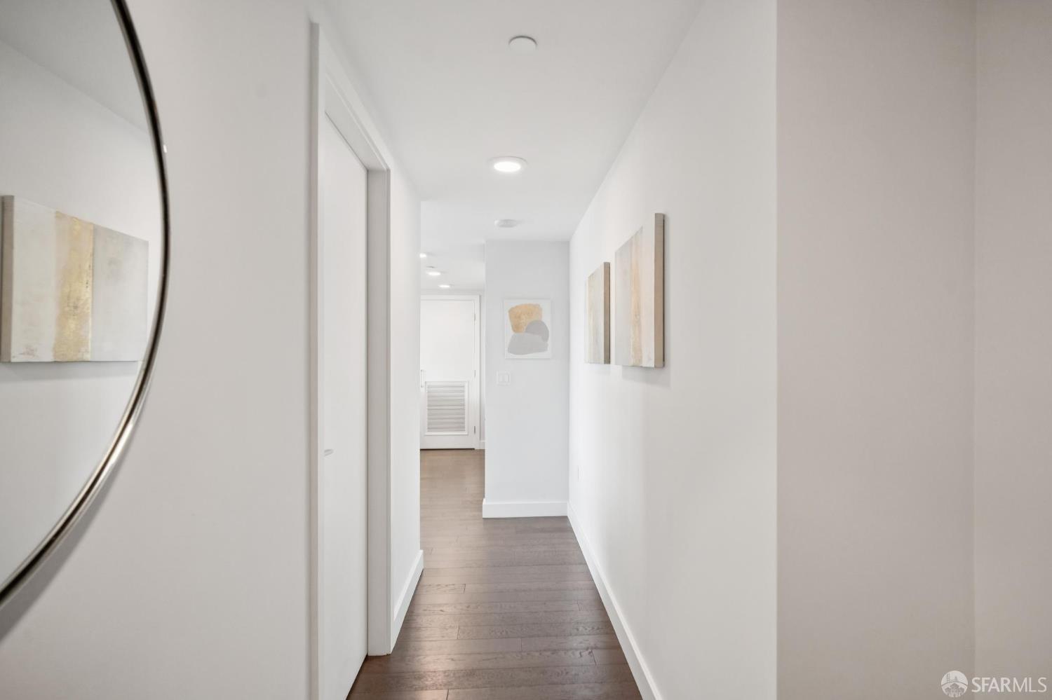 708 Long Bridge Street #611 - Photo 4