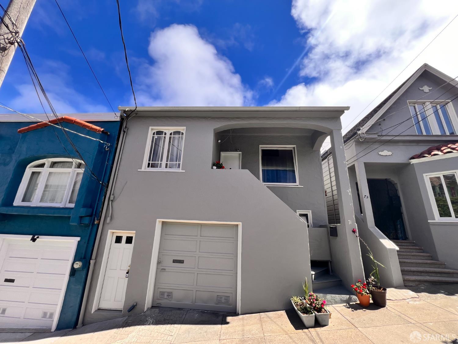 71 Santa Marina Street - Photo 4