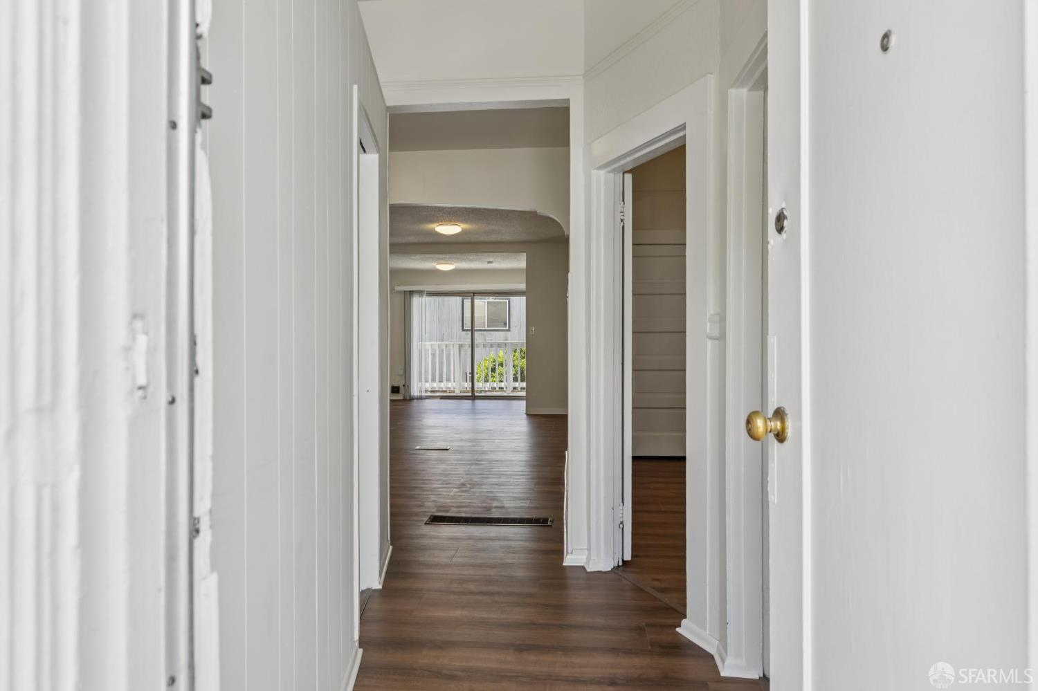 25 Farallones Street - Photo 5