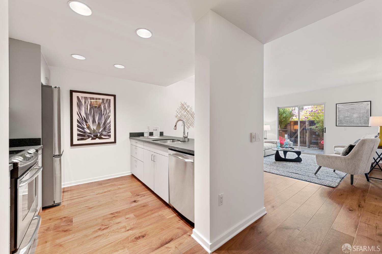 451 Kansas Street #445 - Photo 3
