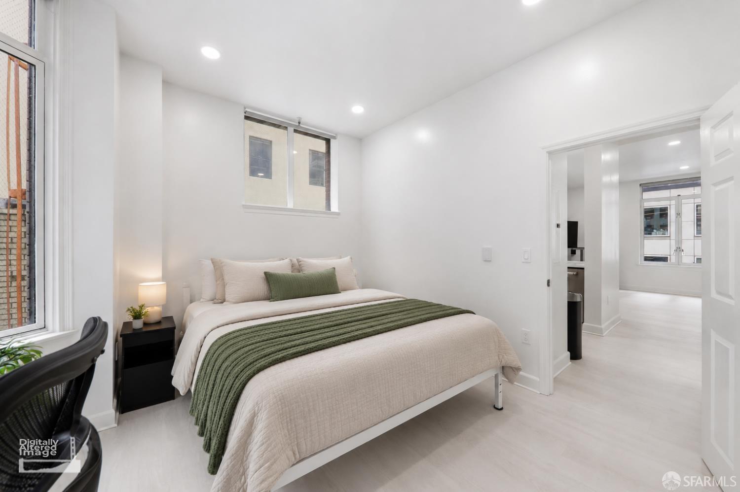 201 Sansome Street #401 - Photo 2