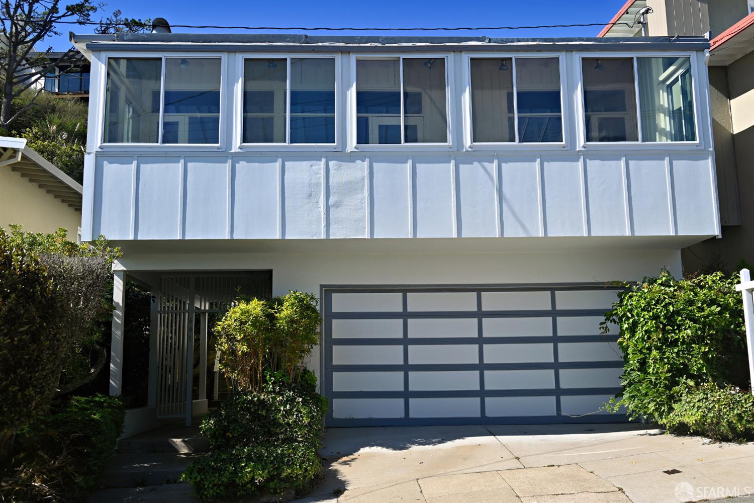447 Lansdale Avenue - Main photo