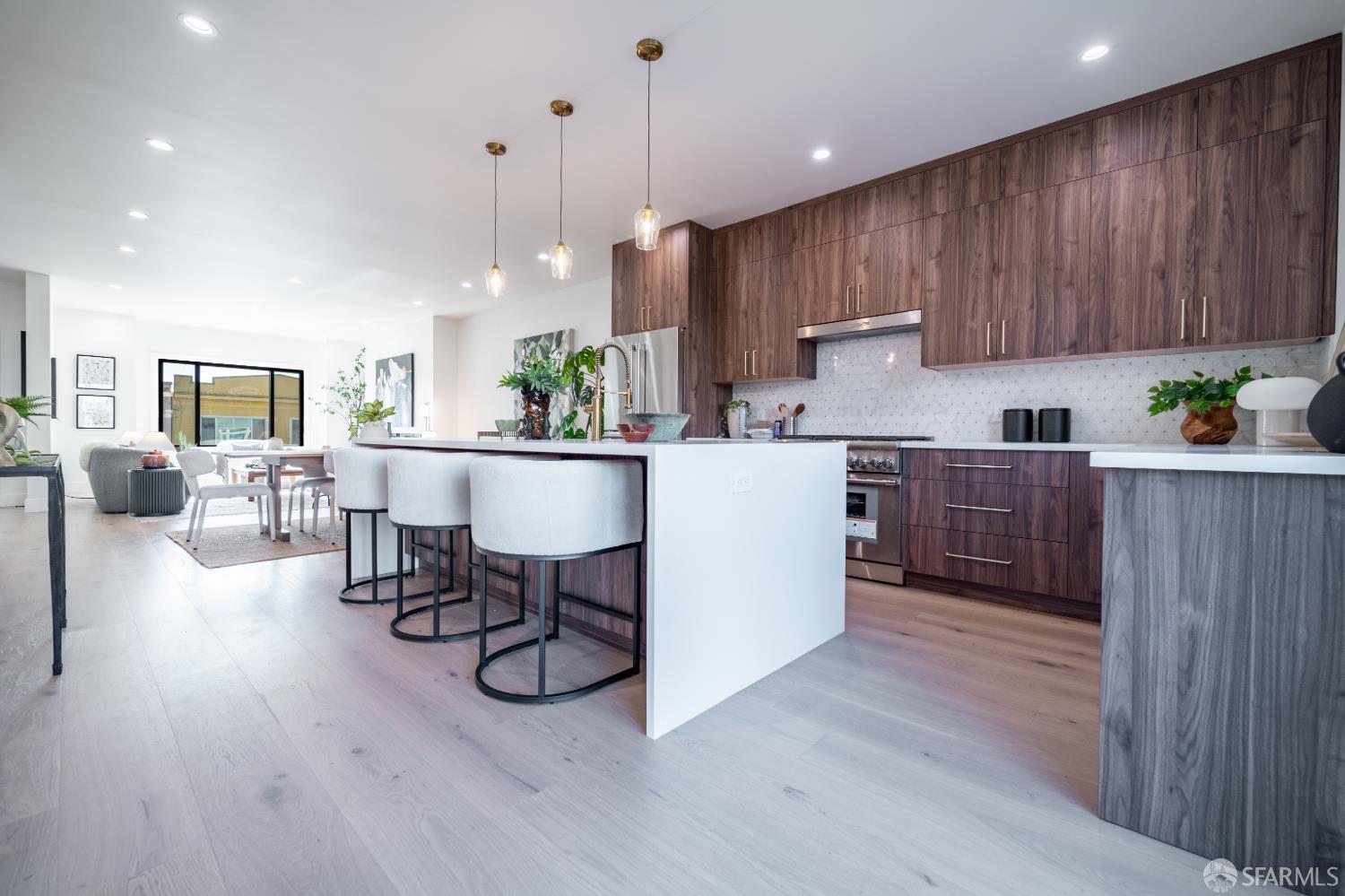 622 19th Avenue - Photo 3