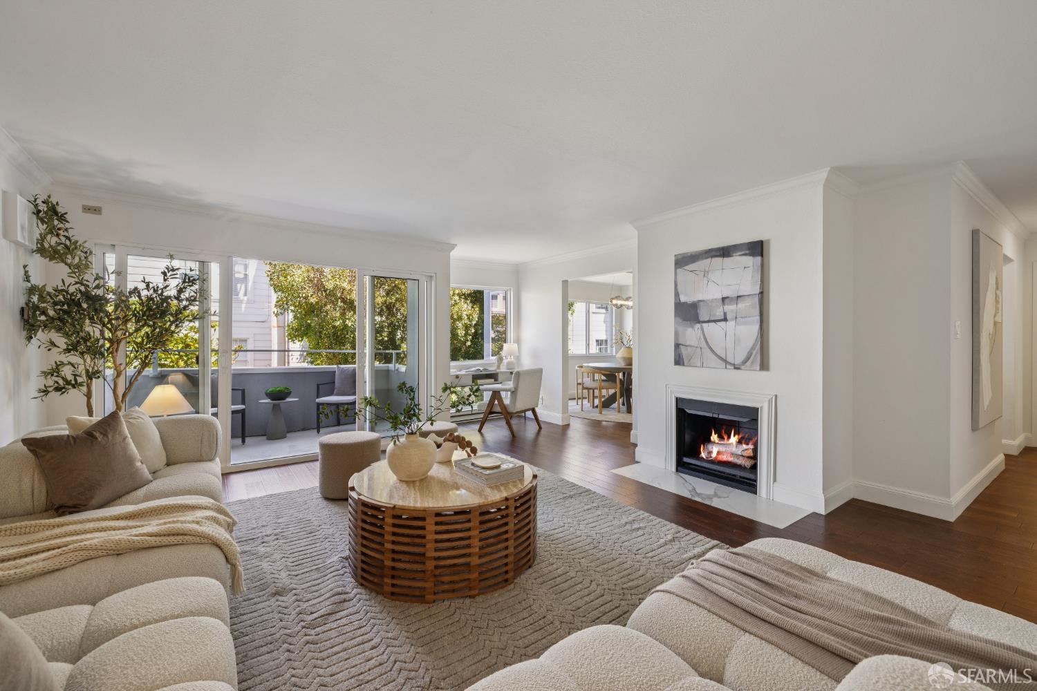 3044 Franklin Street #202 - Photo 3