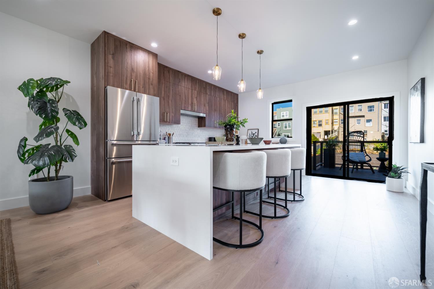 622 19th Avenue - Photo 4