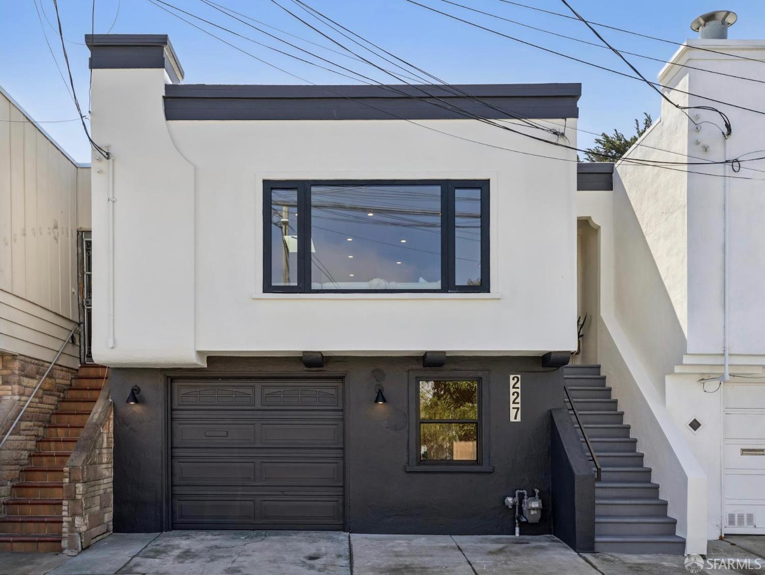 227 Athens Street - Photo 4