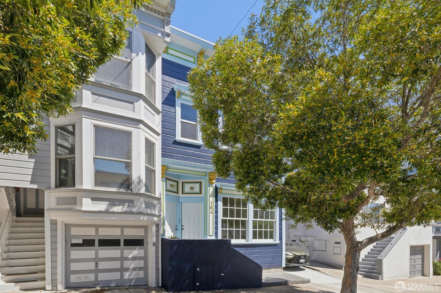 164-168 28th Street - Photo 2