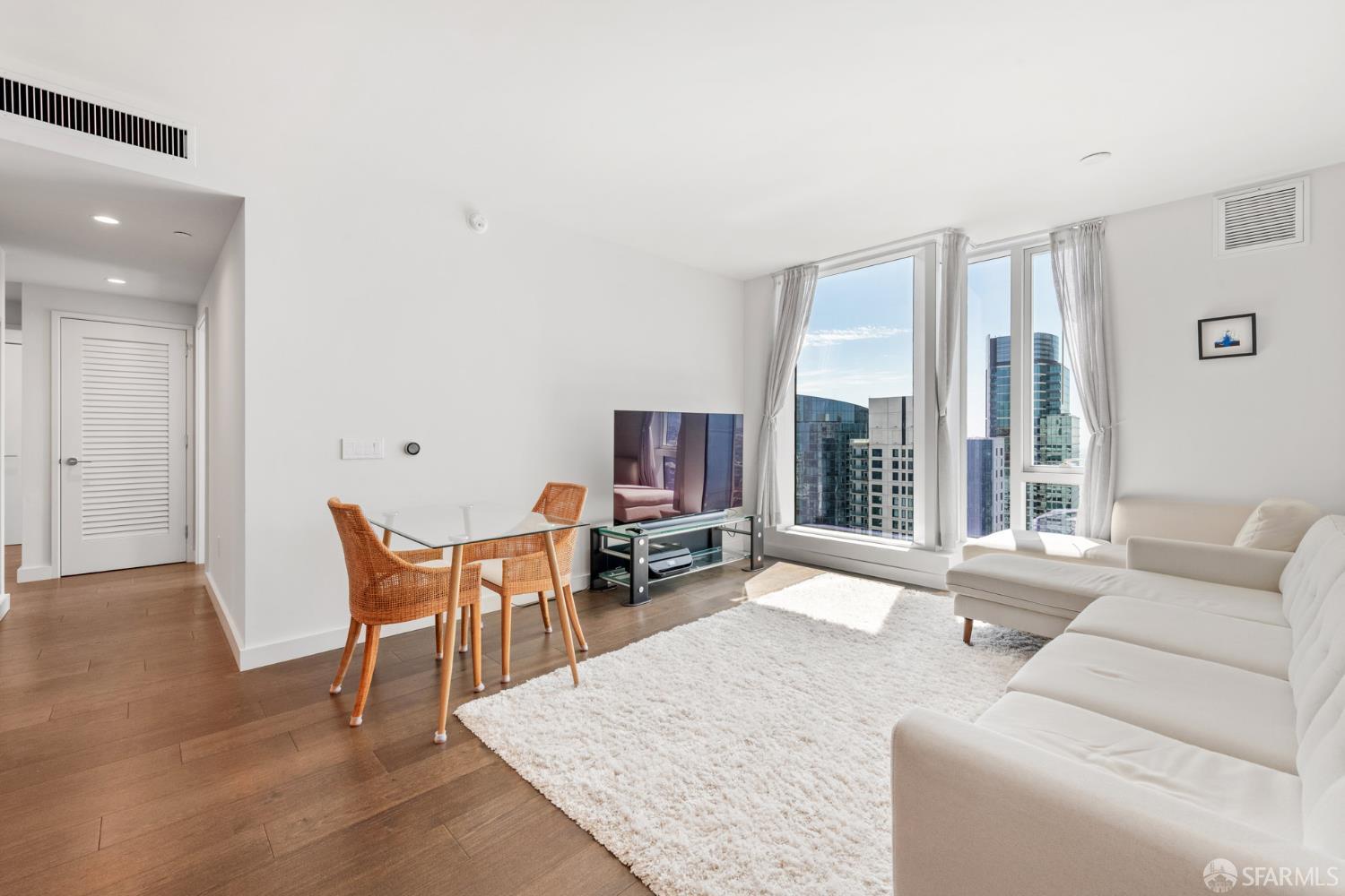 488 Folsom Street #4406 - Photo 4