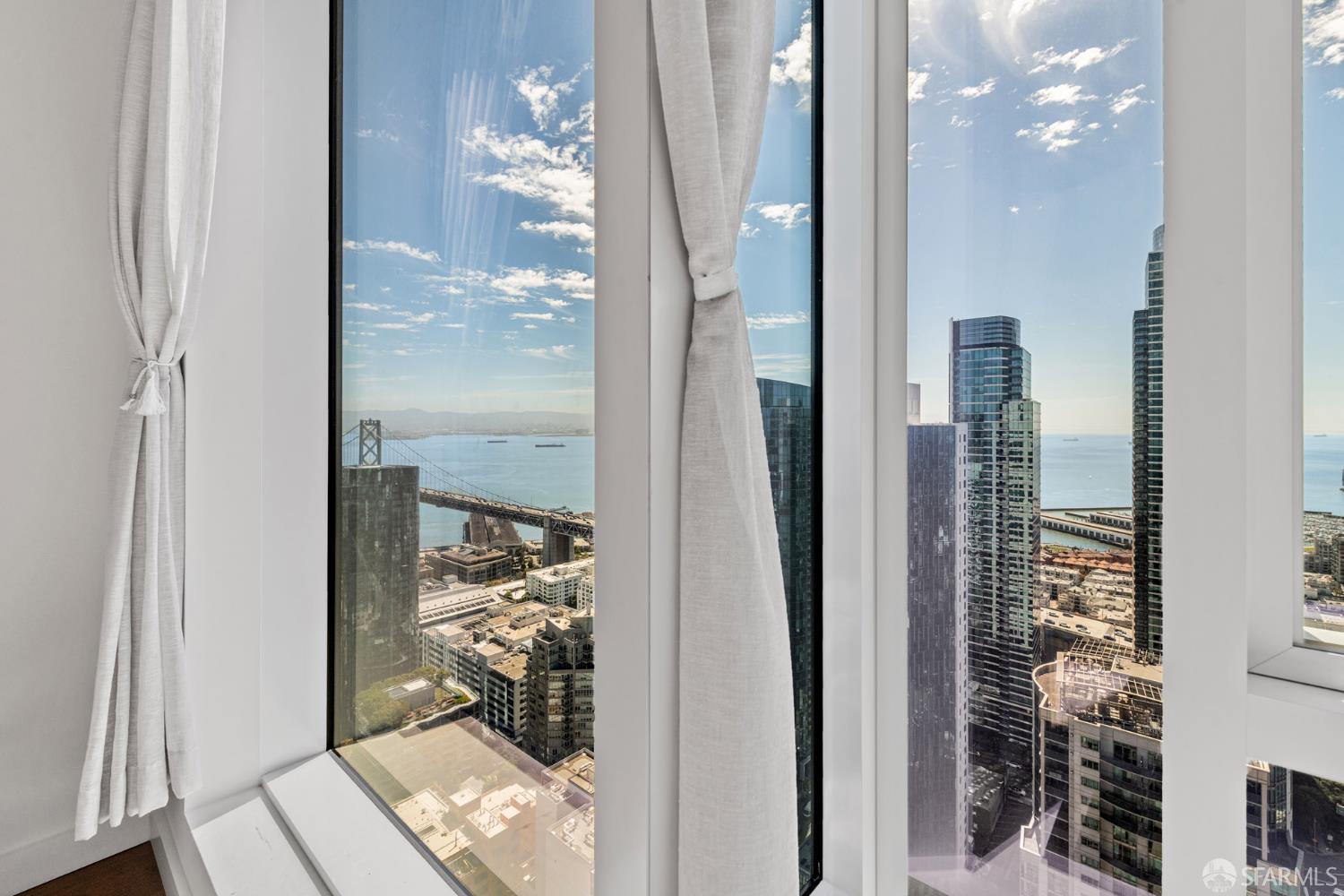 488 Folsom Street #4406 - Photo 3