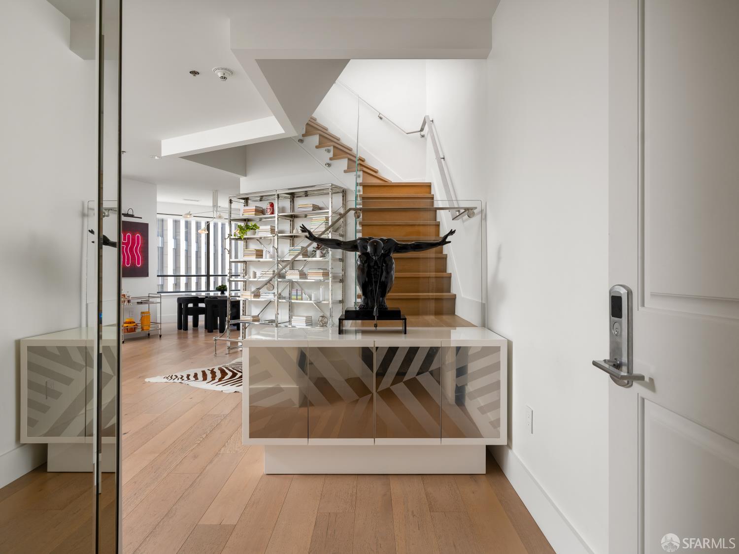 690 Market Street #905 - Photo 2