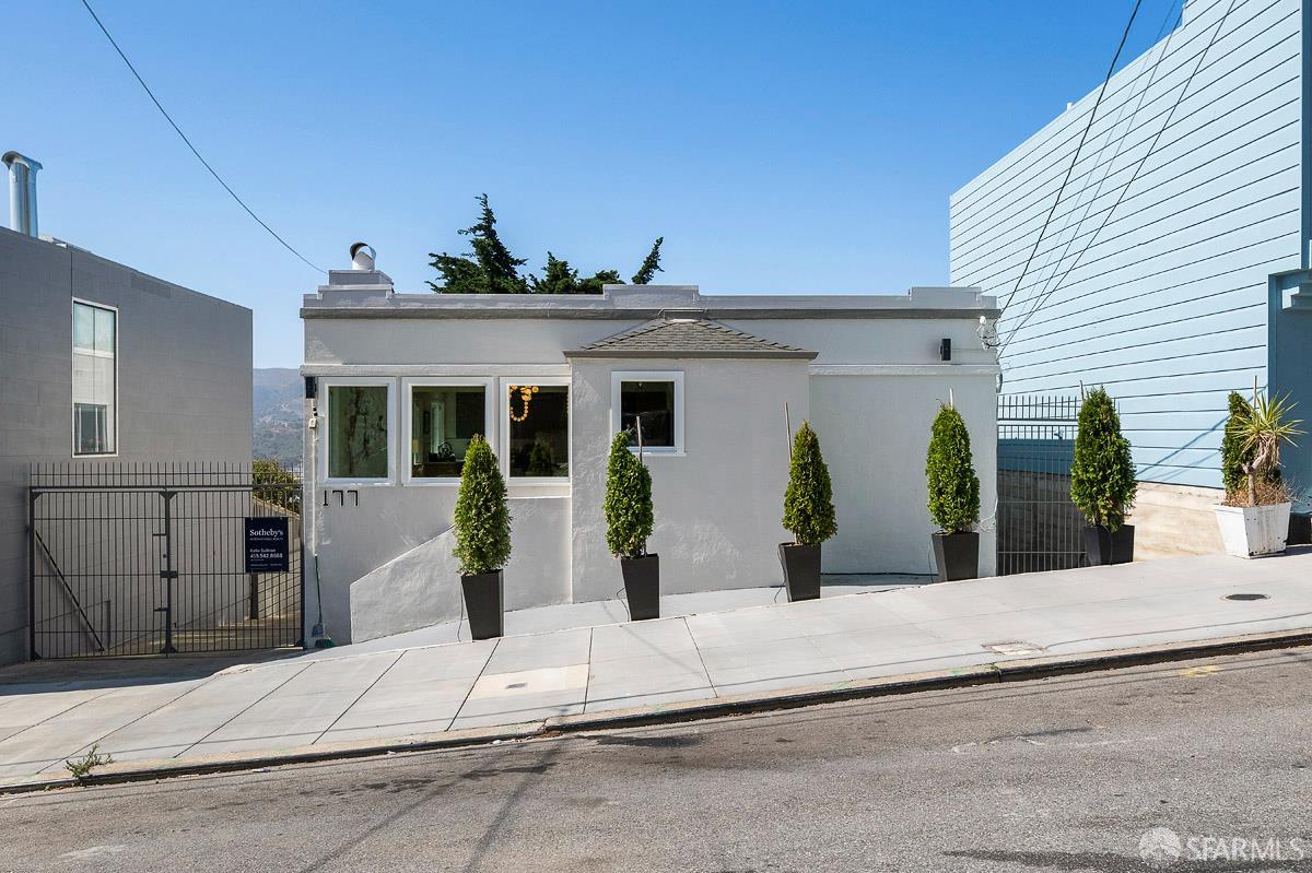 177 Tucker Avenue - Main photo
